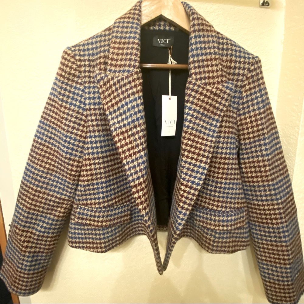 New! Vici Portola Houndstooth Cropped Blazer Size M